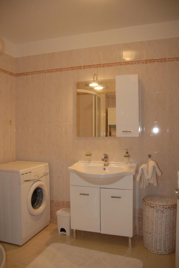 Apartment Bozic โอปาติยา ภายนอก รูปภาพ