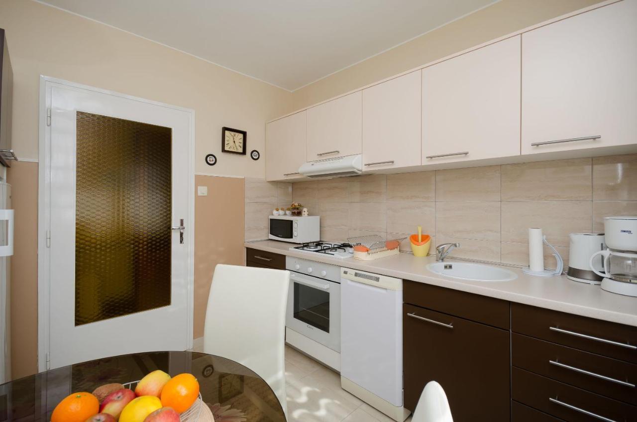 Apartment Bozic โอปาติยา ภายนอก รูปภาพ